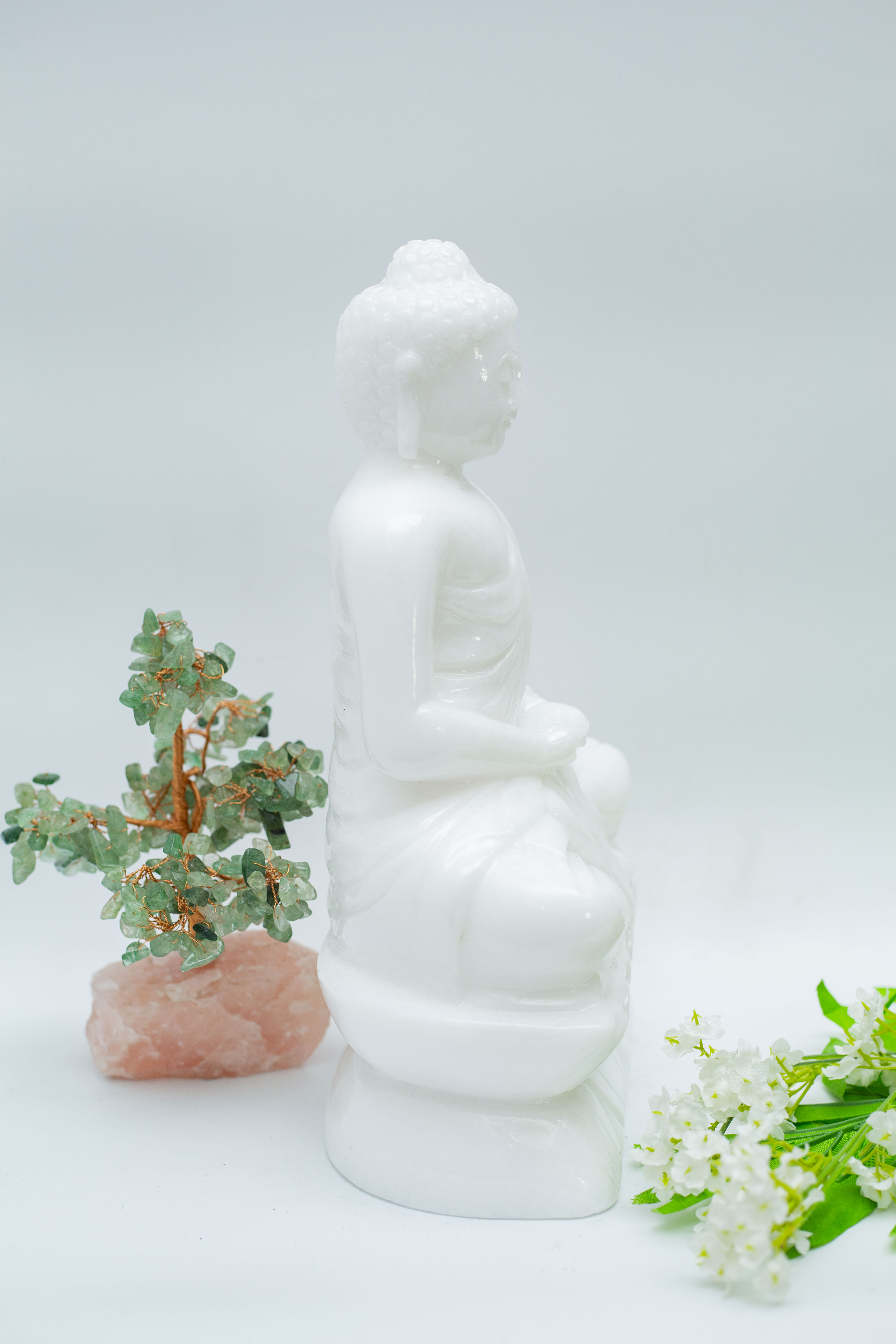Tượng Phật thích ca trắng đá tự nhiên cao - cao 30cm - nặng 6kg