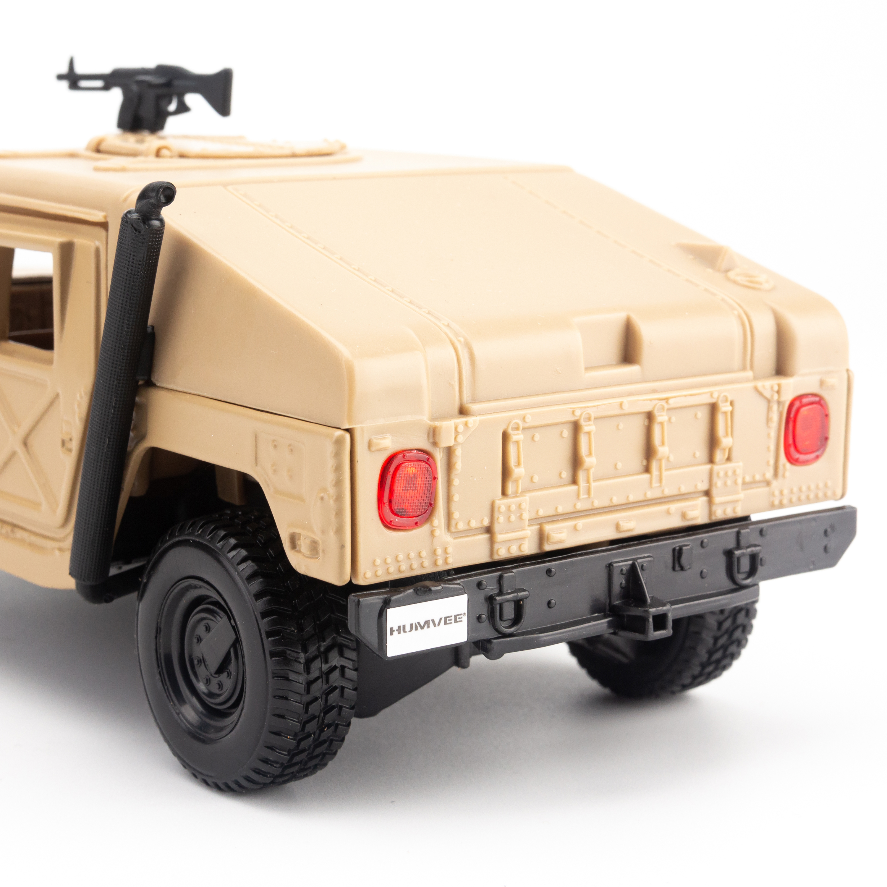 Mô hình xe HUMMER HUMVEE MILITARY DESERT SAND 1:27 MAISTO MH-31974