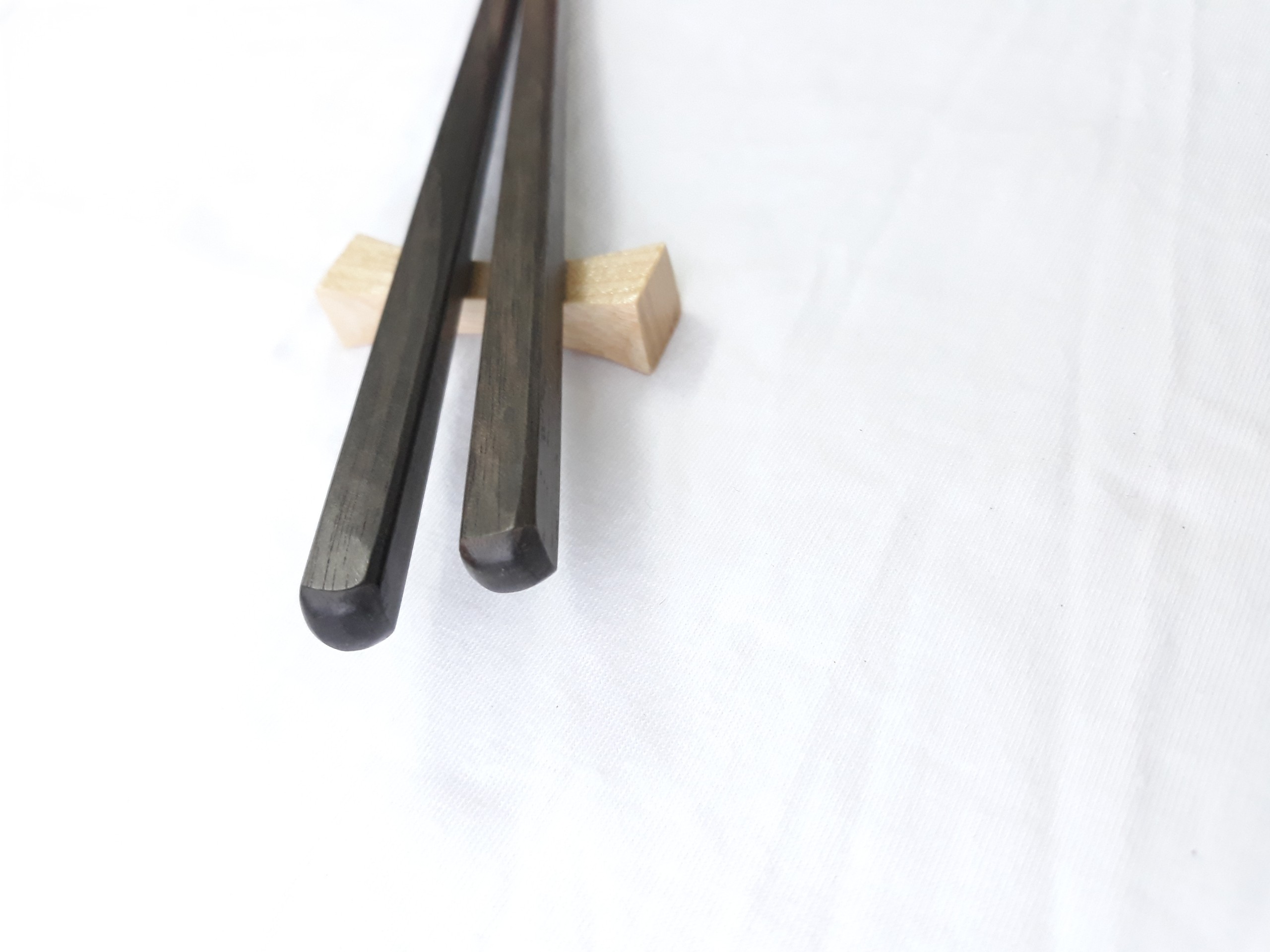 Đũa gỗ Mun vuông tròn 23cm - Bộ 5 đôi
