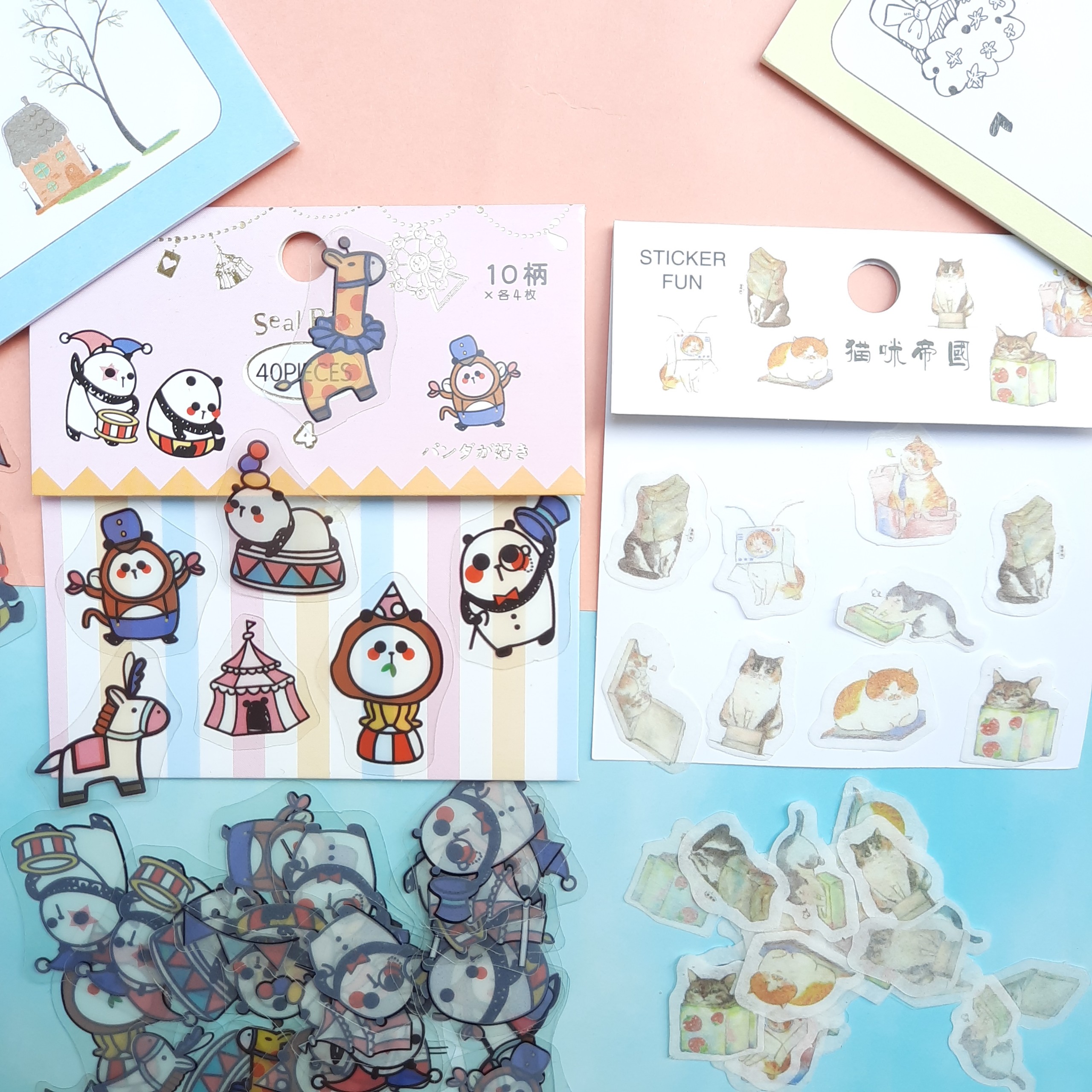 Combo 2 Bộ 32, 40 Sticker Hình Dán Mini Mèo Dễ Thương Và Gấu Trúc Làm Xiếc