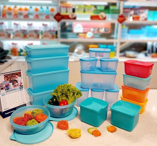 Bộ Hộp Trữ Mát và Trữ Đông Blue Ocean Set 19 Hộp Tupperware