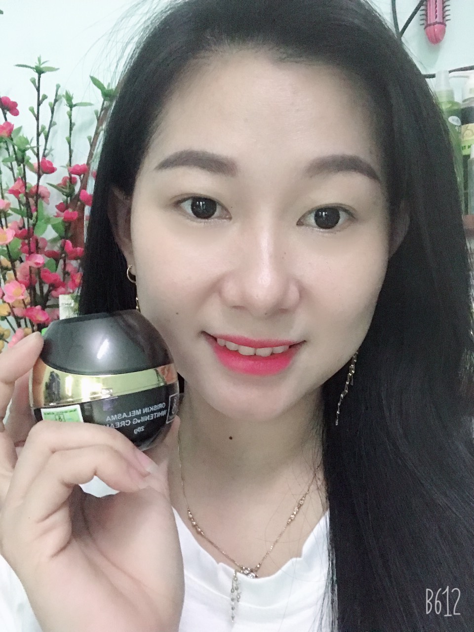 Kem Dưỡng Trắng Dưỡng Ẩm Da Ngày Đêm Crystal Clear Whitening Cream Oriskin
