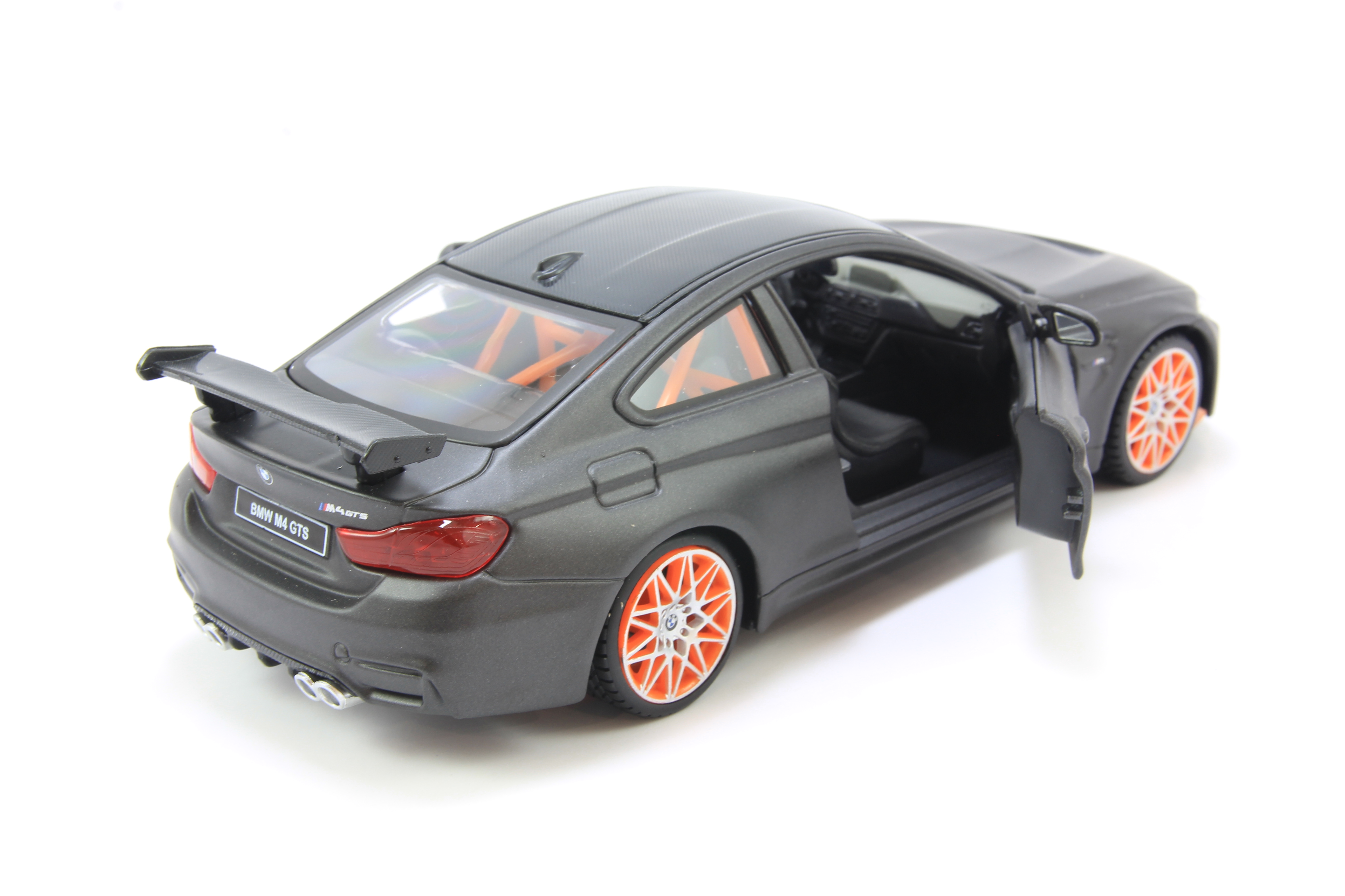 Mô Hình Xe Bmw M4 GTS Flat Grey 1:24 Maisto MH-31246