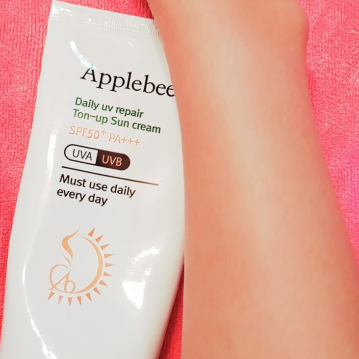 Kem chống nắng kết hợp kem nền Applebee Daily UV repair Ton-up Sun cream SPF50+PA+++ Hàn Quốc