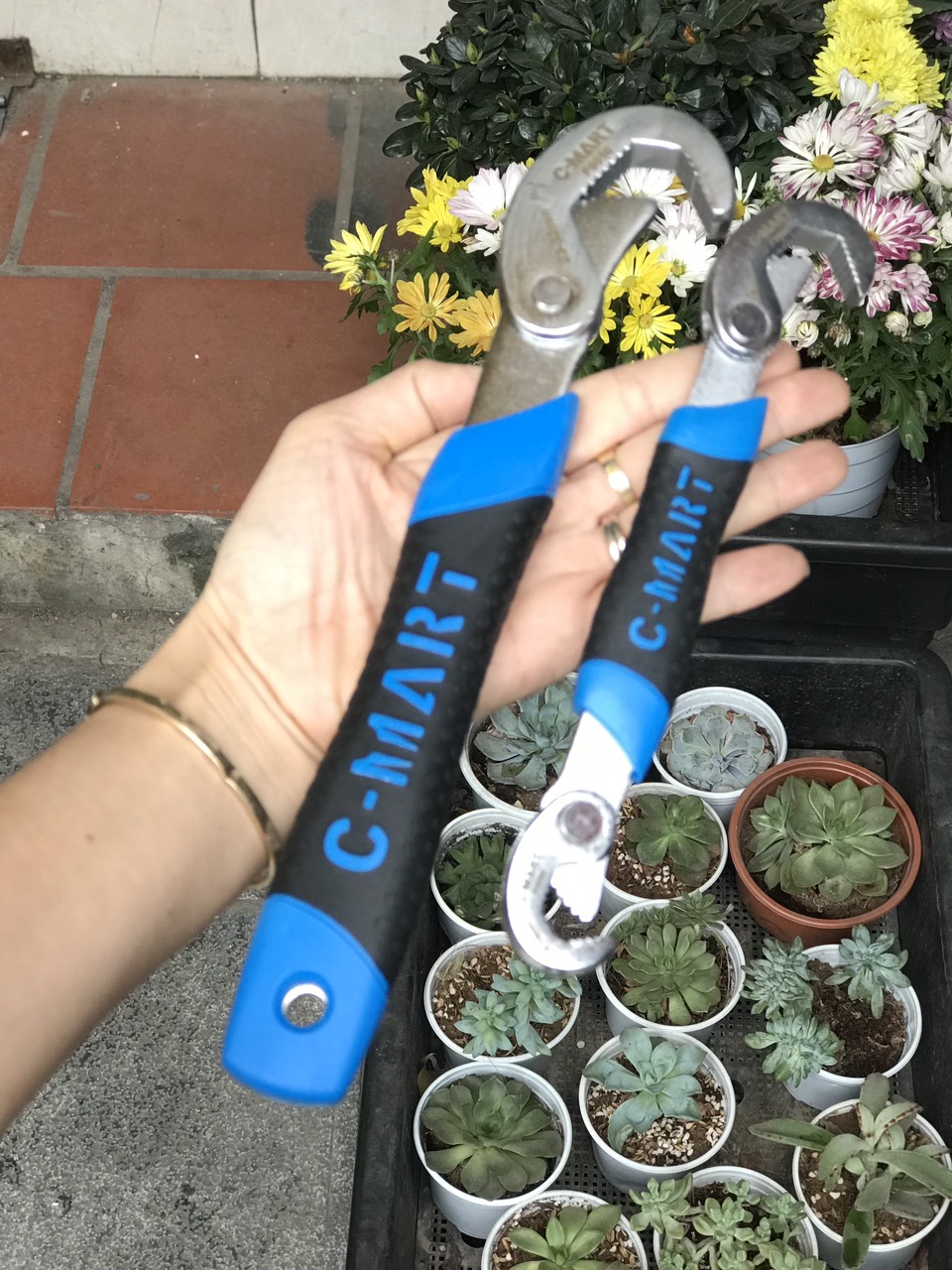 Bộ 2 Cờ lê đa năng 9-32mm C-mart f0050 tặng kèm tovit sửa chữa hai đầu