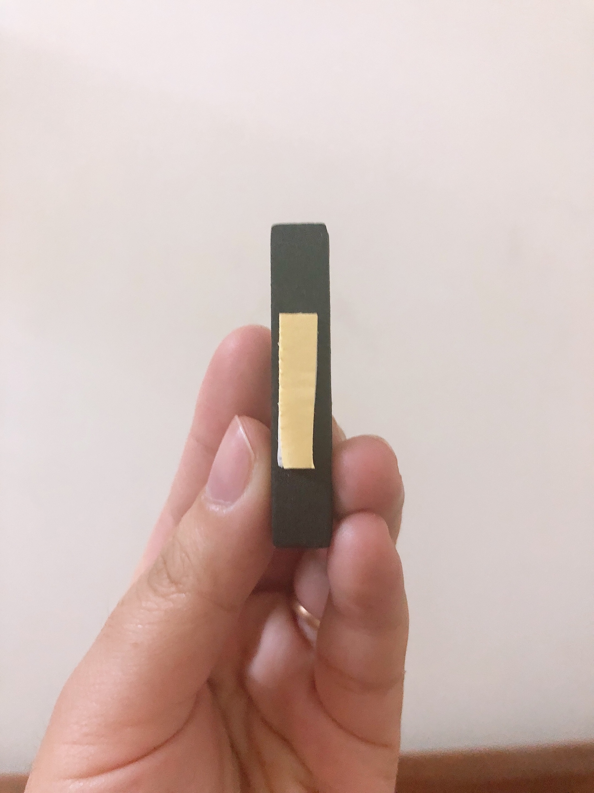 Đồng hồ dán tường 3D màu đen,chạy pin độc đáo