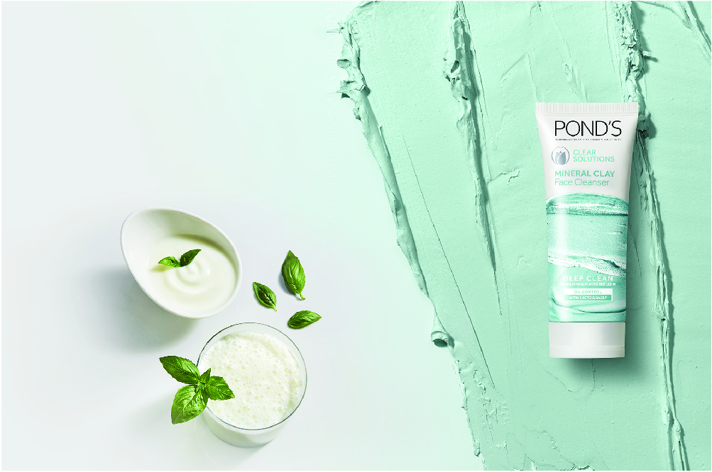 Sữa Rửa Mặt Pond's Đất Sét Khoáng Sạch Sâu Kiềm Dầu  (90g)