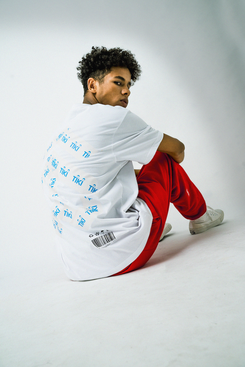 Áo thun 5THEWAY PHIÊN BẢN ĐẶC BIỆT aka /STREETWEAR for ALL/ SQUARE TEE in WHITE