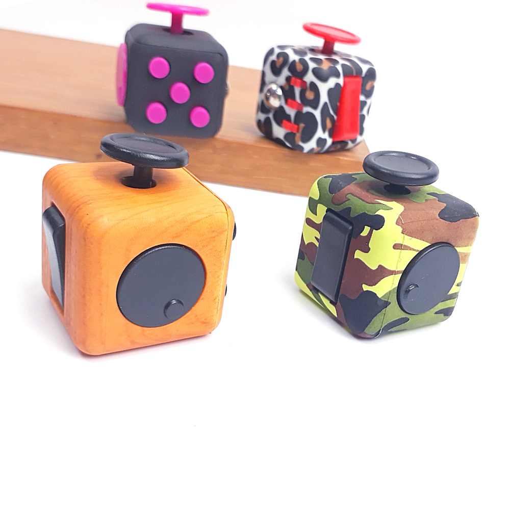 Combo 2 Khối Vuông Fidget Cube - Quà Tặng Kì Diệu Giảm Stress Tăng Khả Năng Tập Trung (Giao Mẫu Ngẫu Nhiên )