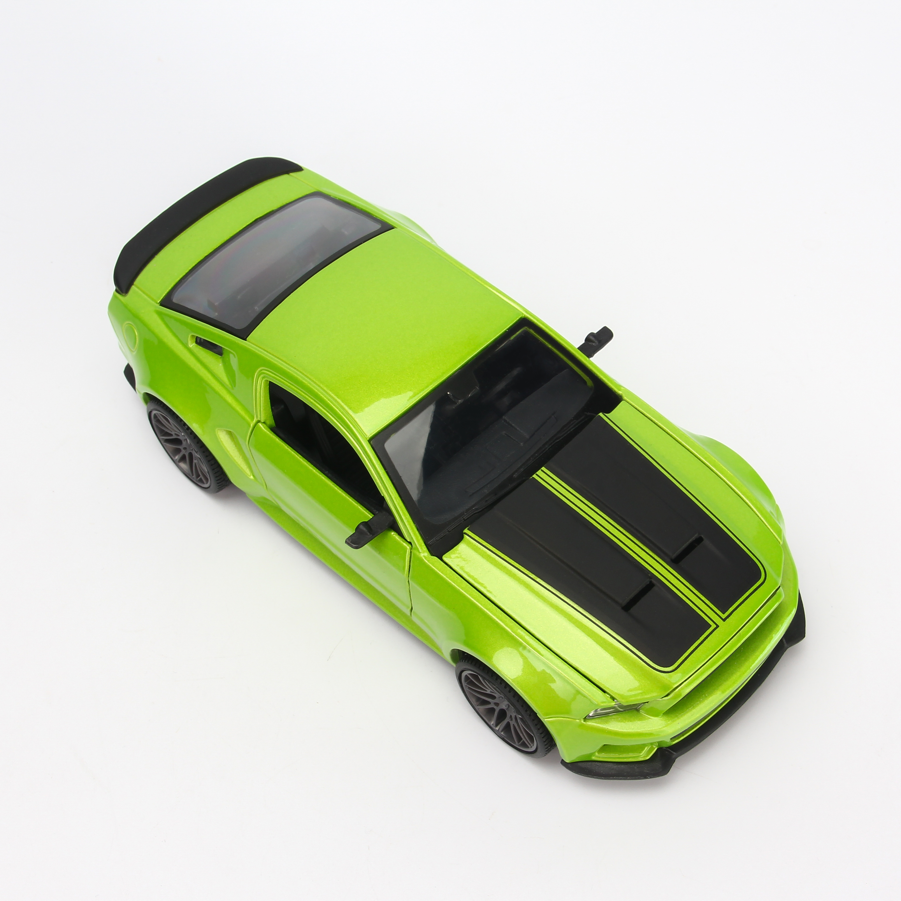 Mô Hình Xe Ford Mustang Street Racer Green 1:24 Maisto MH-31506