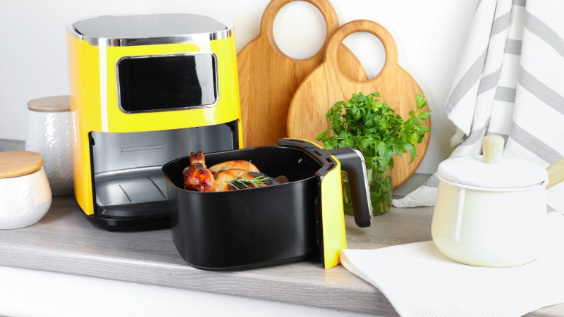 Gợi &yacute; chọn nồi chi&ecirc;n dung t&iacute;ch ph&ugrave; hợp số lượng th&agrave;nh vi&ecirc;n gia đ&igrave;nh