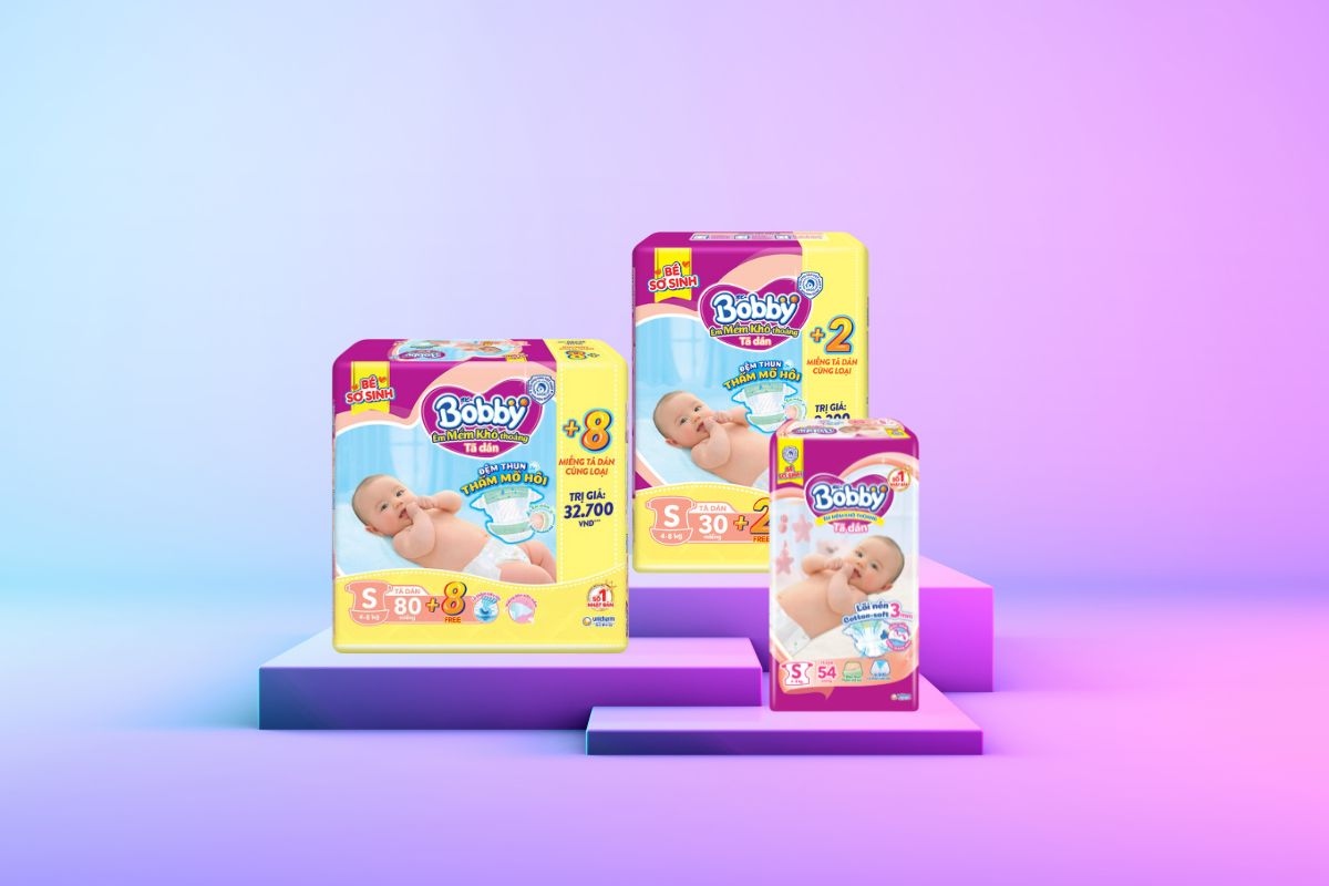 Tã dán Bobby size S phù hợp cho bé từ 4 - 8 kg