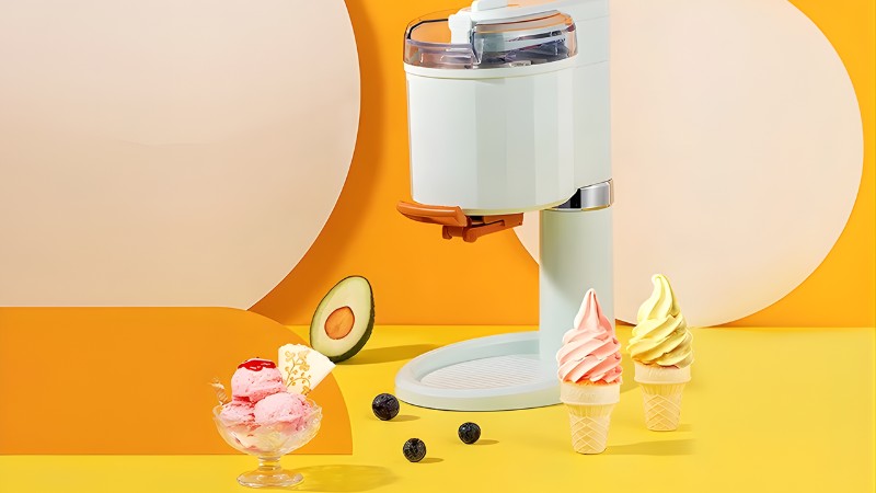 M&aacute;y l&agrave;m kem tại nh&agrave; gi&uacute;p kiểm so&aacute;t nguy&ecirc;n liệu, tiết kiệm chi ph&iacute; v&agrave; s&aacute;ng tạo hương vị