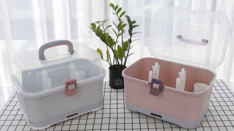 Hộp đựng phụ kiện b&igrave;nh gi&uacute;p sắp xếp n&uacute;m ti, nắp b&igrave;nh ngăn nắp.