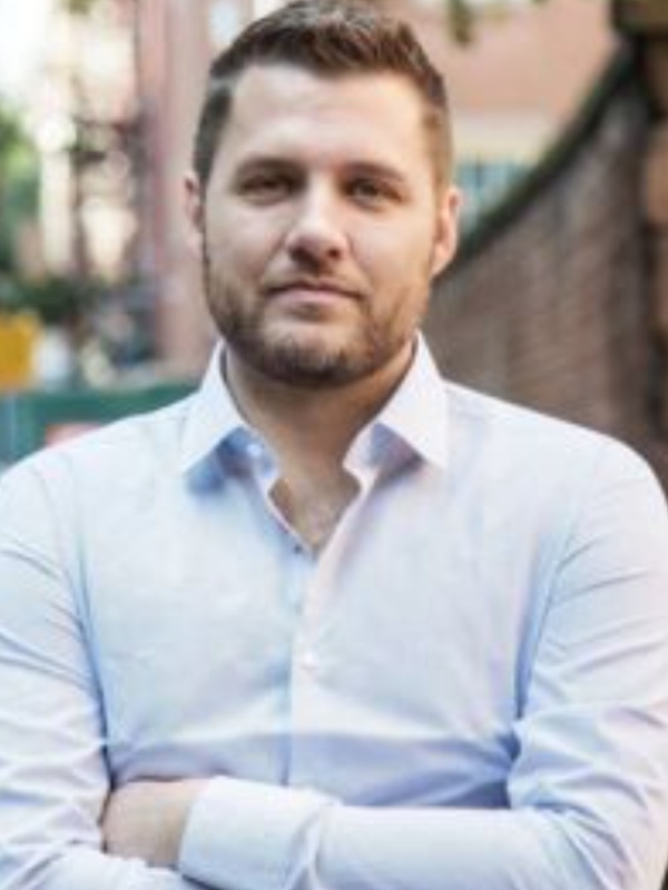 Tác giả Mark Manson