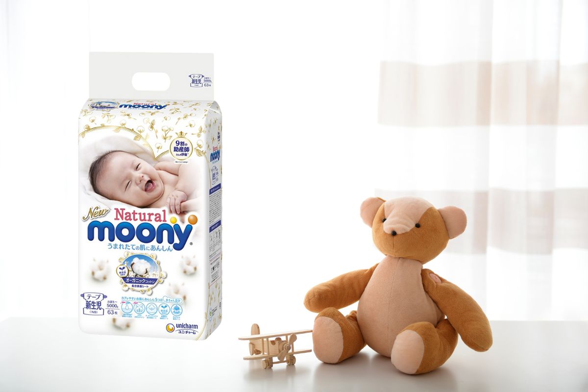 Tã dán Moony Natural