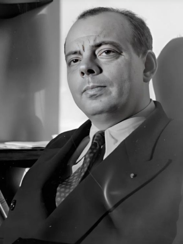 Tác giả Antoine de Saint-Exupéry 
