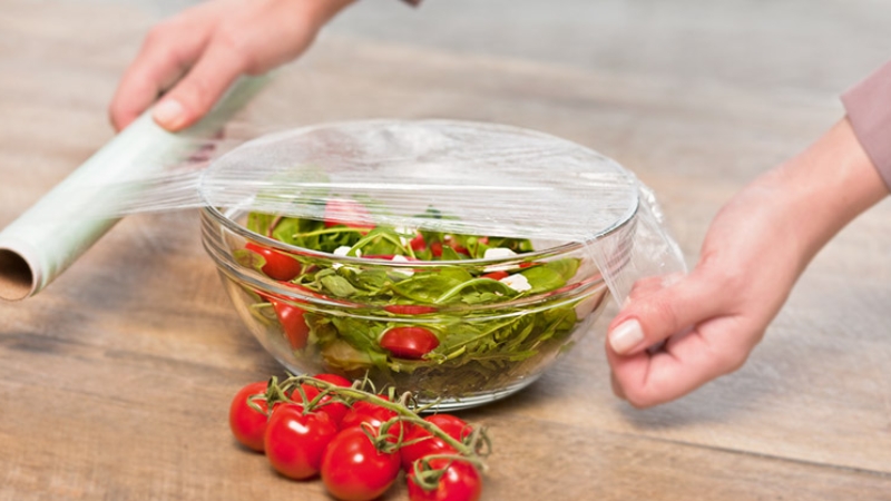 M&agrave;ng Bọc Thực Phẩm an to&agrave;n cho sức khỏe khi sử dụng đ&uacute;ng c&aacute;ch.