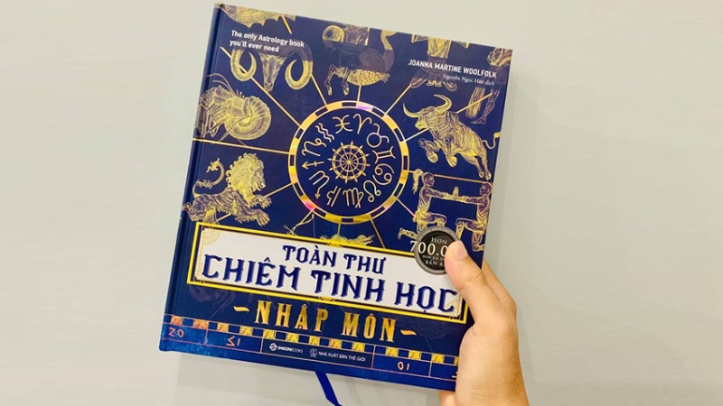 S&aacute;ch Chi&ecirc;m Tinh - Horoscope gi&uacute;p giải m&atilde; vận mệnh c&aacute; nh&acirc;n