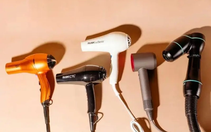 Tiki bán các loại máy sáy tóc chính hãng uy tín, chất lượng, giá rẻ