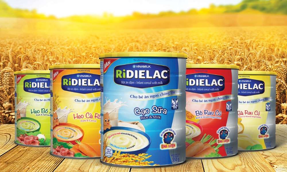 Bột ăn dặm Vinamilk nổi tiếng với các sản phẩm dinh dưỡng chất lượng cao