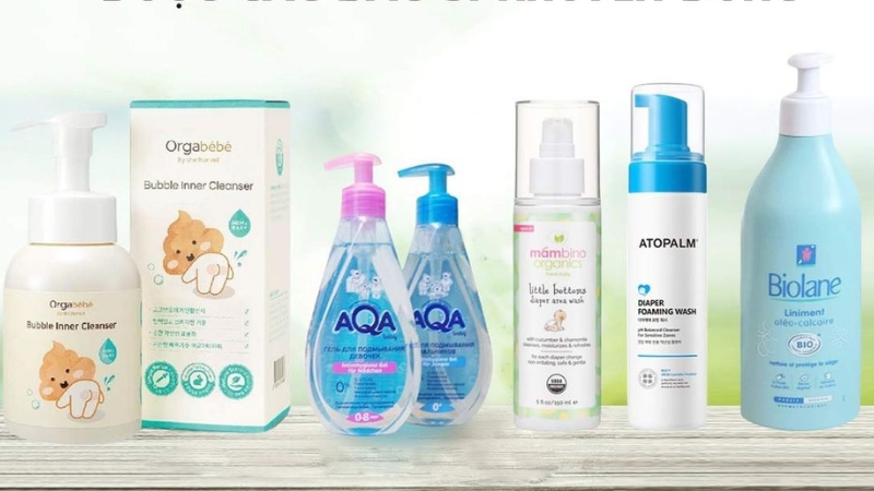 Dung dịch vệ sinh duy tr&igrave; độ pH tự nhi&ecirc;n