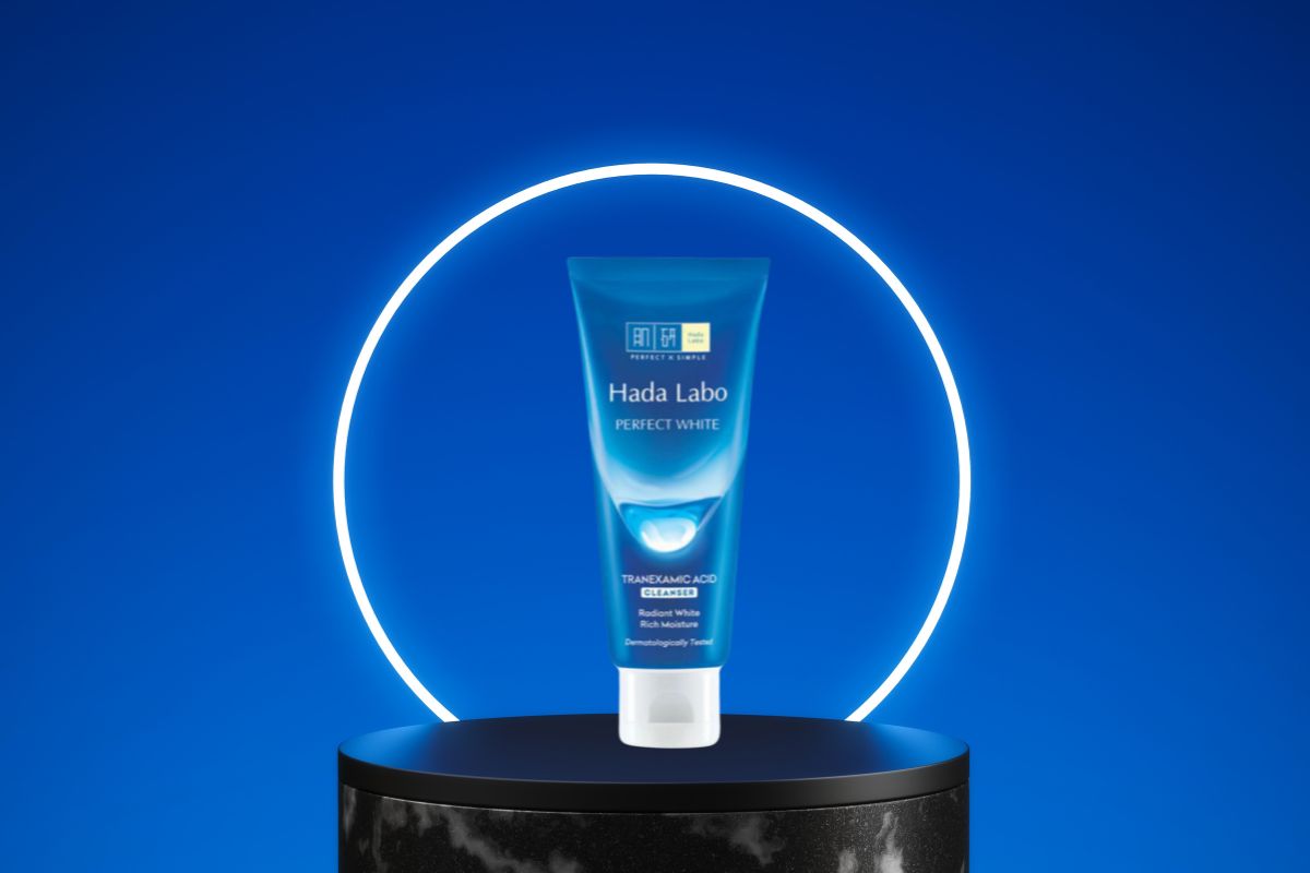 Sữa rửa mặt Hada Labo màu xanh dùng cho da gì