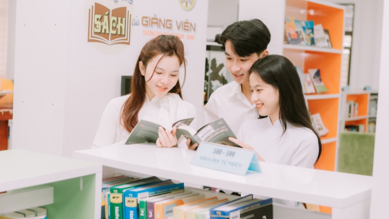 S&aacute;ch Y Học Kh&aacute;c &ndash; Nội dung phong ph&uacute;, bao qu&aacute;t nhiều lĩnh vực y học ứng dụng