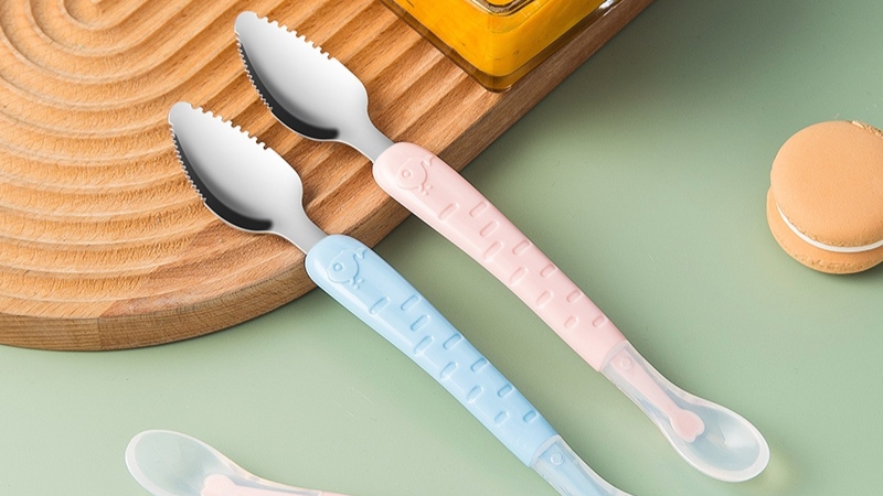 Bộ th&igrave;a nạo tr&aacute;i c&acirc;y gi&uacute;p nạo nhuyễn tr&aacute;i c&acirc;y nhanh ch&oacute;ng