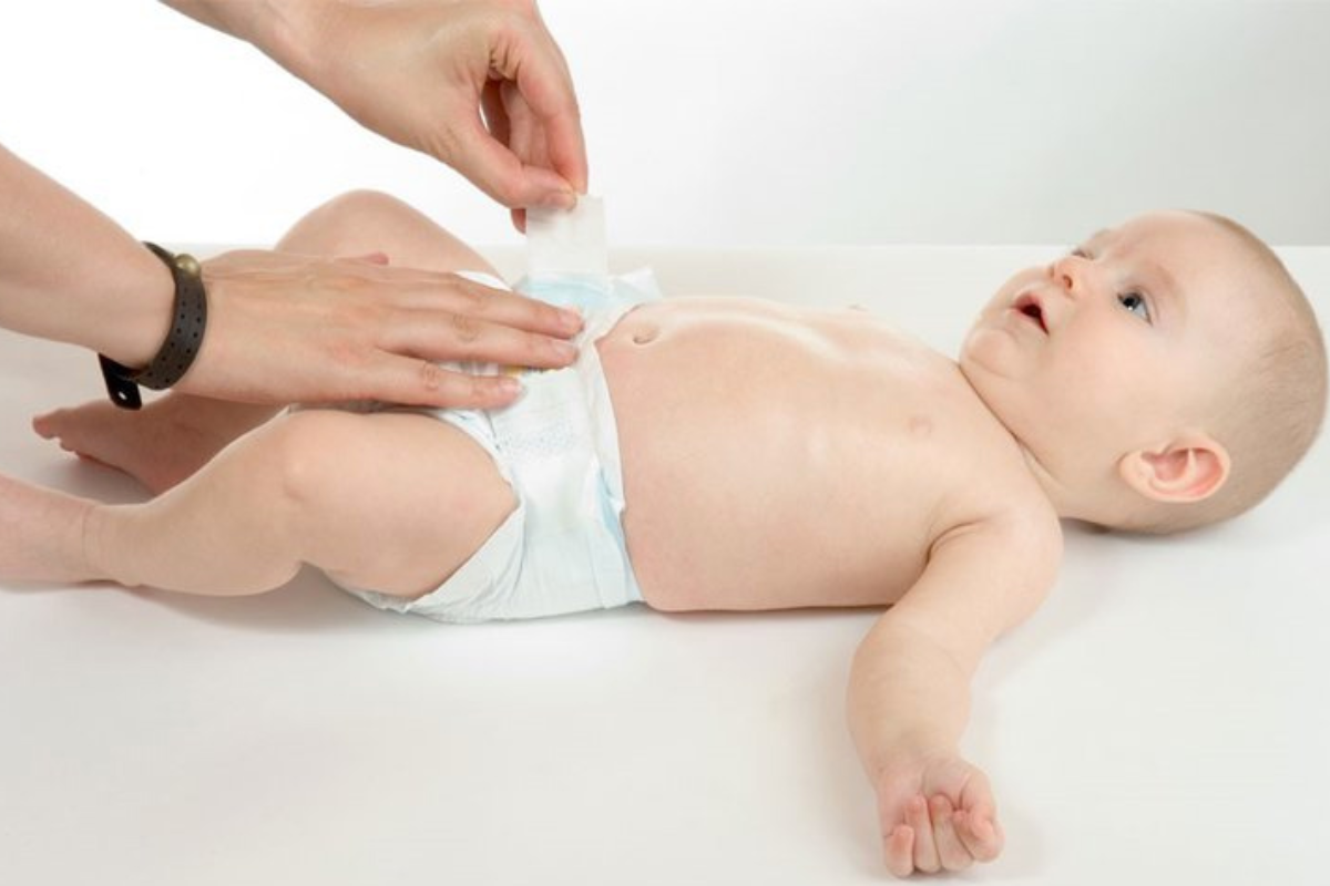 Tã dán Huggies có tốt không