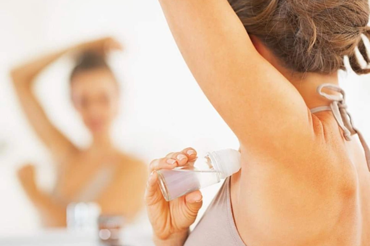 Cách sử dụng lăn khử mùi hiệu quả 