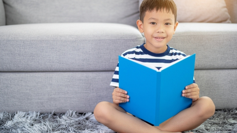 S&aacute;ch Sci-Fi & Fantasy gi&uacute;p trẻ s&aacute;ng tạo, tư duy logic v&agrave; ph&aacute;t triển cảm x&uacute;c