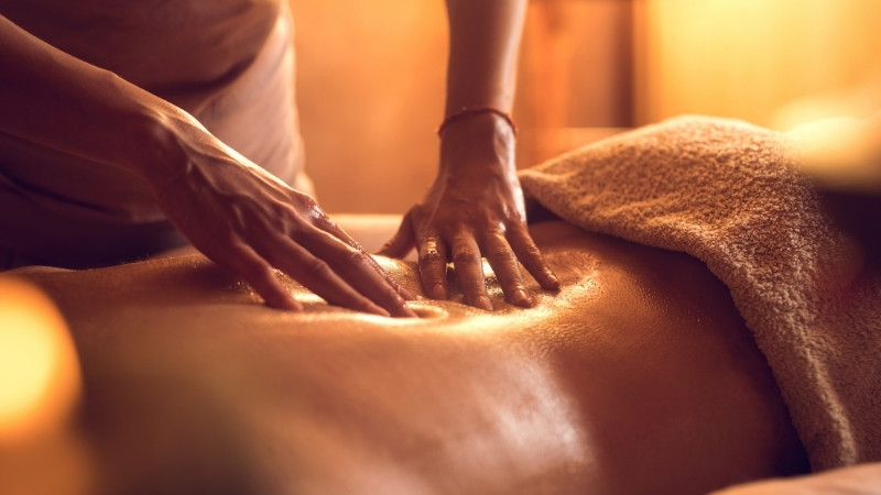 Làm ấm sản phẩm, massage đúng kỹ thuật, tắm lại sau khi dùng và bảo quản nơi khô ráo