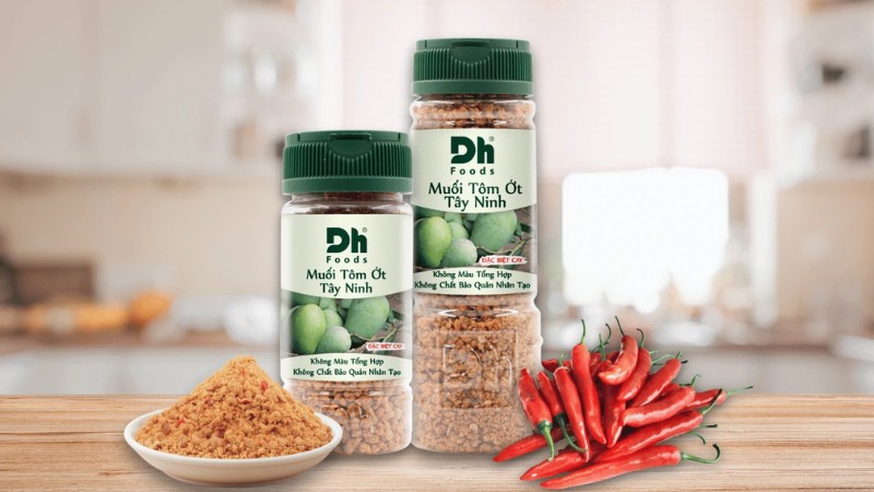 Muối chấm đặc sản kết hợp giữa vị mặn của muối biển, vị cay nồng của ớt&nbsp;