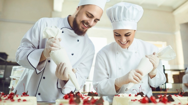 Đui bắt kem chuẩn gi&uacute;p tạo họa tiết sắc n&eacute;t, tiết kiệm thời gian v&agrave; an to&agrave;n cho sức khỏe