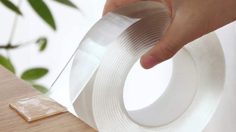 Băng keo trong suốt kh&ocirc;ng l&agrave;m che khuất nội dung b&ecirc;n dưới