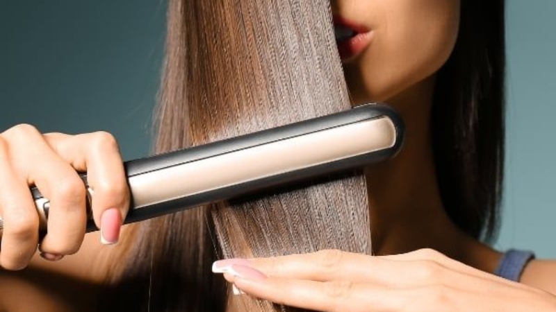 M&aacute;y &Eacute;p, Duỗi T&oacute;c ph&ugrave; hợp cho cả sử dụng tại nh&agrave; v&agrave; salon chuy&ecirc;n nghiệp