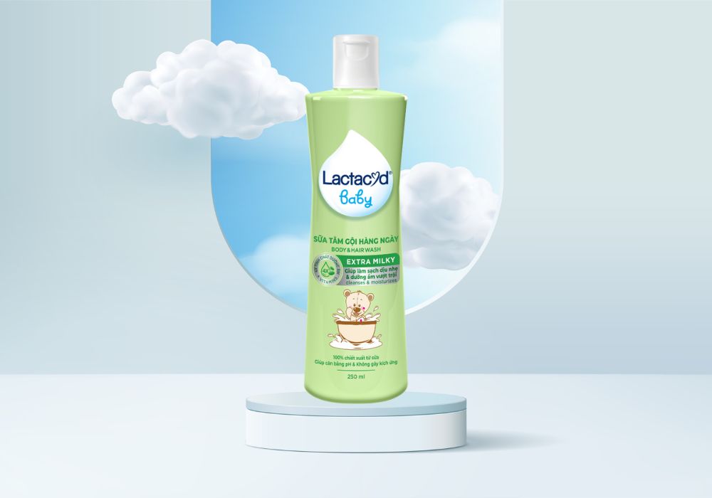 Sữa tắm gội trẻ em Lactacyd Baby