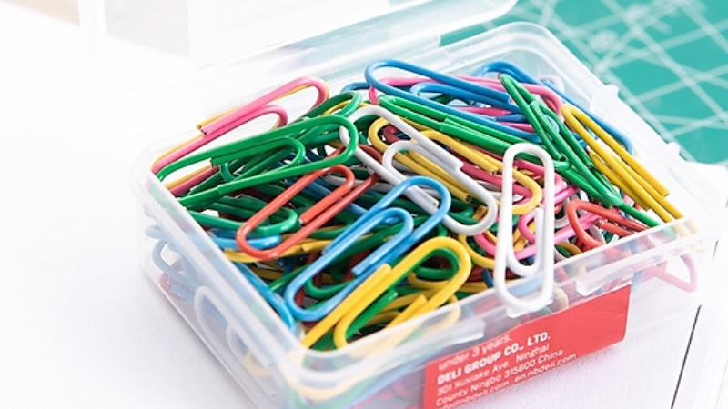 Kim kẹp hỗ trợ phân loại giấy tờ hiệu quả