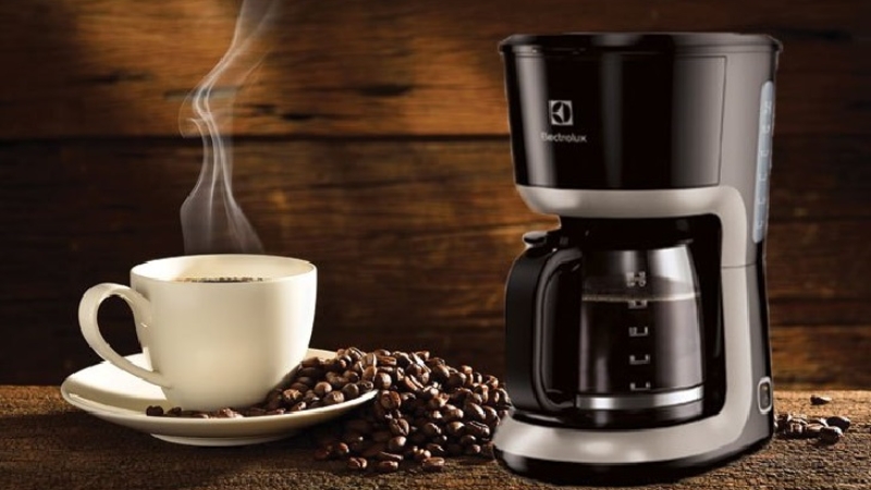 m&aacute;y pha c&agrave; ph&ecirc; gia đ&igrave;nh pha nhanh chuẩn vị