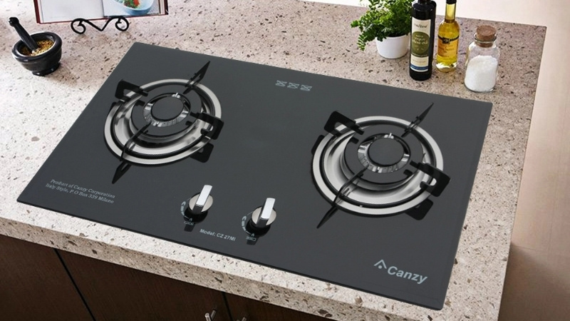 Việc lau ch&ugrave;i định kỳ gi&uacute;p bảo vệ mặt k&iacute;nh cường lực v&agrave; k&eacute;o d&agrave;i tuổi thọ thiết bị