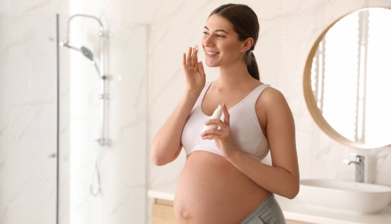 Mỹ phẩm chăm s&oacute;c da cho mẹ bầu loại skincare