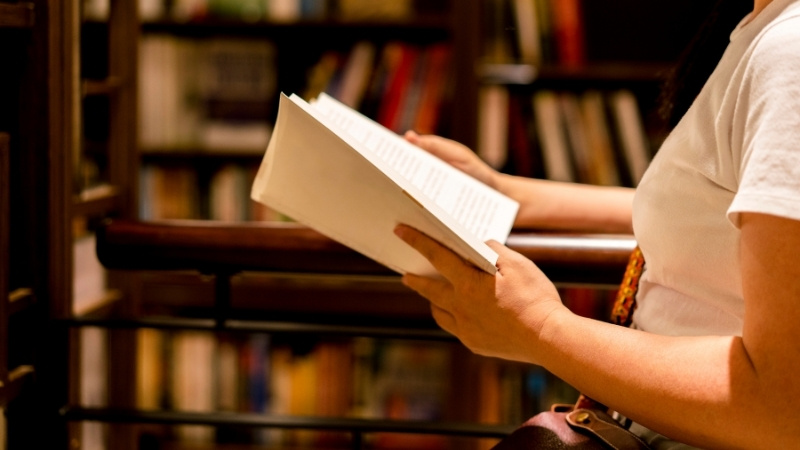 Chọn s&aacute;ch quản l&yacute; cảm x&uacute;c theo mục ti&ecirc;u đọc, t&aacute;c giả uy t&iacute;n, tr&igrave;nh độ v&agrave; review người đọc