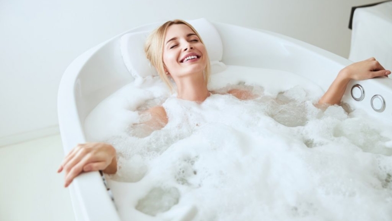 Tắm v&agrave; dụng cụ tắm với b&ocirc;ng tắm tạo bọt mịn