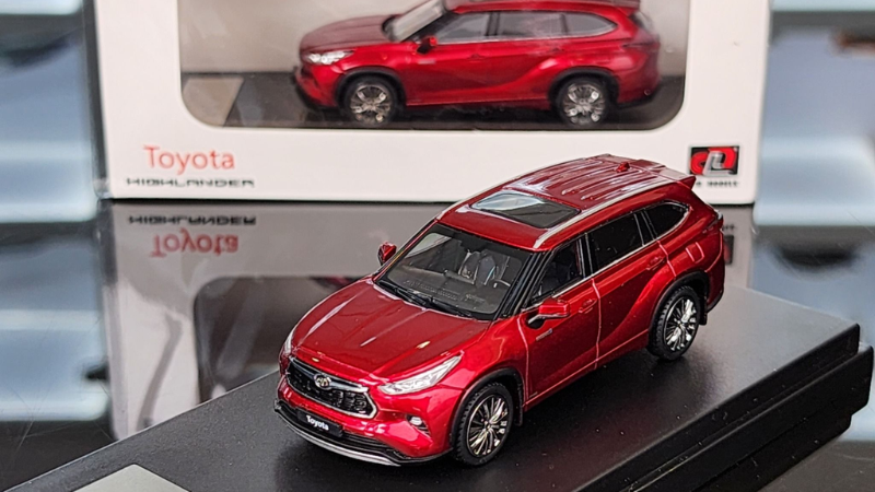 Đồ chơi xe m&ocirc; h&igrave;nh gi&uacute;p b&eacute; kh&aacute;m ph&aacute; thế giới xe