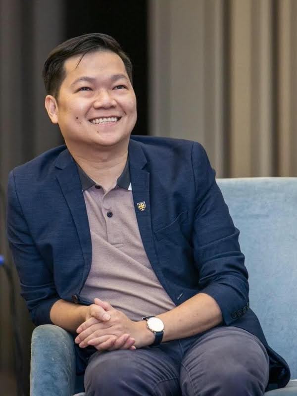 T&aacute;c giả Nguyễn Ch&iacute; Hiếu