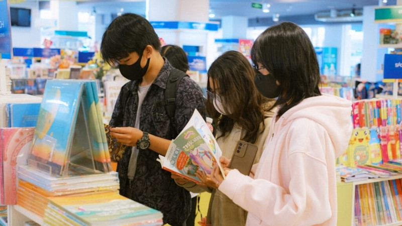 H&atilde;y chọn s&aacute;ch tin học văn ph&ograve;ng theo mục ti&ecirc;u học, đ&uacute;ng phi&ecirc;n bản Office