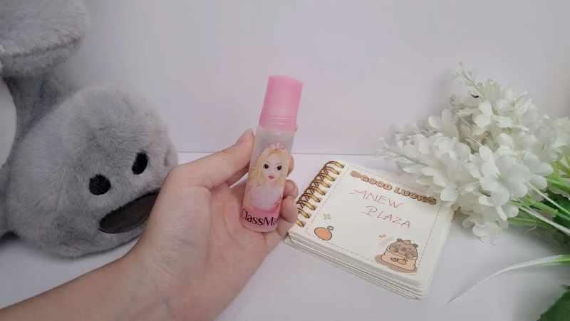 Keo hồ nước kh&ocirc; nhanh, gi&uacute;p cố định chắc chắn sau khi sử dụng