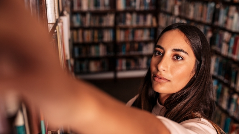 Chọn sách phong thủy theo mục đích, trình độ và ưu tiên tác giả, NXB uy tín