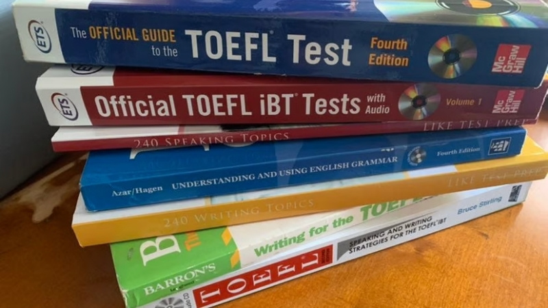 Các tác giả, series TOEFL uy tín giúp luyện thi đúng chuẩn, nâng điểm hiệu quả
